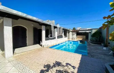 Casa à venda, 3 quartos no bairro canto do forte em praia grande