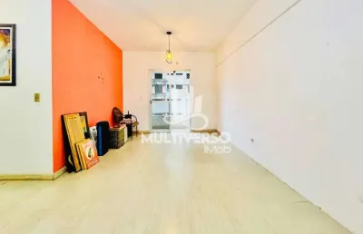 Excelente apartamento 2 dormitórios com varanda vista livre e lazer no marapé em santos