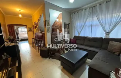Casa com 3 quartos à venda no Marapé, Santos 