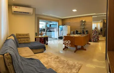 Casa de luxo no embaré,05 quartos sendo 04 suites, piscina, cozinha gourmet com churrasqueira e ármarios planejados. r$3.510.000,00