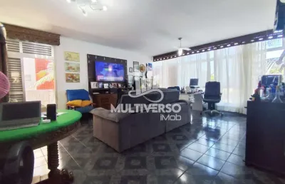 Frente mar na pompeia – 3 dormitórios (1 suíte) - vaga demarcada - 179m²