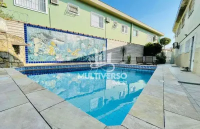 Casa sobreposta térrea com excelente area gourmet privativa piscina e churrasqueira