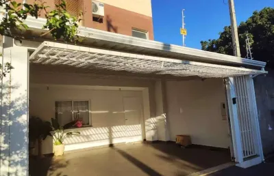 Excelente  residencia ampla, com total segurança , localização excelente