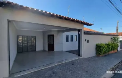 Casa com 3 quartos à venda na Vila Jardim Celina, Bauru 