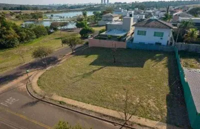 Terreno em condomínio fechado à venda no Residencial Lago Sul, Bauru 