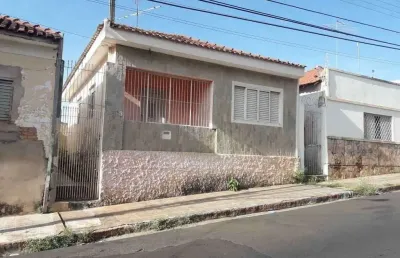 Casa com 2 quartos à venda no Jardim Bela Vista, Bauru 