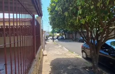 Casa com 4 quartos à venda na Vila Industrial, Bauru 