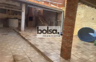 Casa com 5 quartos à venda no Jardim da Grama, Bauru 