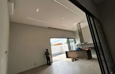 Casa com 3 quartos à venda na Vila Aviação, Bauru 