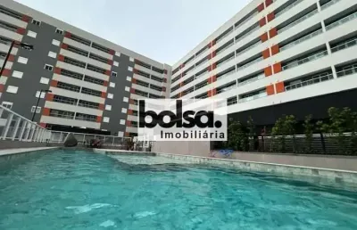 Fly residence mobiliado com frente para piscina ! !