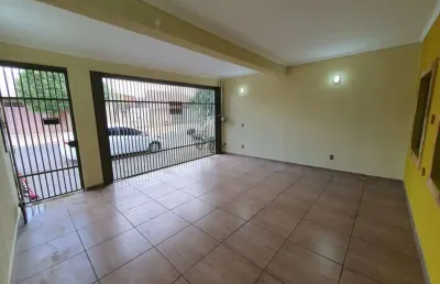 Casa com 3 quartos à venda na Vila Industrial, Bauru 