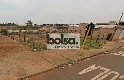 Terreno à venda no Jardim Ivone, Bauru 