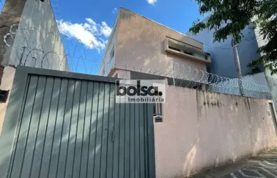 Casa com 4 quartos à venda no Centro, Bauru 