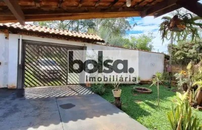 Casa com 4 quartos à venda no Vale do Igapó, Bauru 