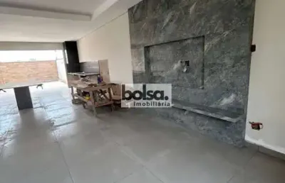 Casa para venda com 300 m² e 3 quartos em vale do igapó iv, agudos - sp