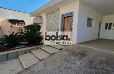 Casa com 5 quartos à venda no Jardim Estoril II, Bauru 