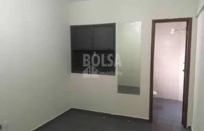 Casa com 1 quarto para alugar no Centro, Bauru 