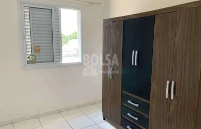 Casa com 2 quartos para alugar no Centro, Bauru 