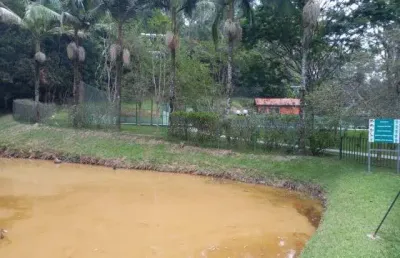 Terreno a venda (declive) no condomínio capital ville i - jundiaí/sp. 1.023 metros.