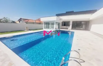 Casa térrea de alto padrão à venda condomínio village castelo em itu (km 80 - castelo branco)