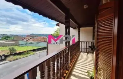 Casa grande com quintal, piscina, churrasqueira e pomar  - varzea paulista