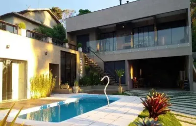Casa a venda no condomínio colinas de inhandjara - itupeva.