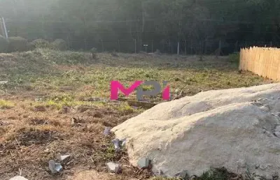 Terreno a venda no condomínio serra dos cristais - fazenda velha - cajamar/sp.