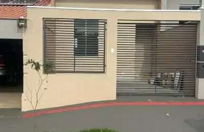 Casa nova no jd. são paulo com 3 dormitórios/1 suíte e churrasqueira gourmet