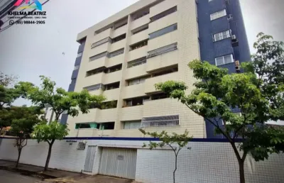 Vendo apartamento com 4 quartos sendo 2 suítes, todo reformado, cortina de vidro, elevador, no benfica