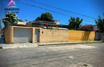 Casa de esquina com 8 quartos, terreno 600m², amadeu furtado
