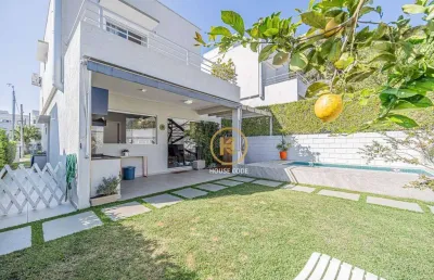 Casa em condomínio fechado com 3 quartos à venda na Rua Ipanema, 255, Jardim Pioneira, Cotia