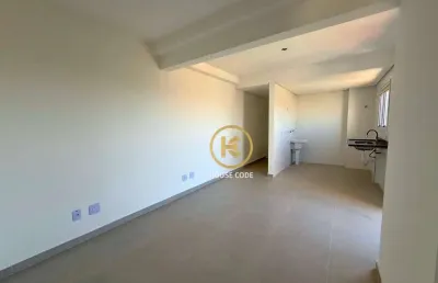 Pronto para morar! apartamento com porcelanato e suíte em santo andré