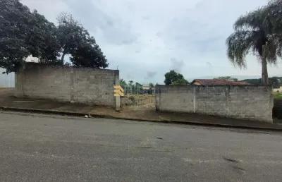 Terreno plano com 1.000m² todo murado no bairro chacaras pousada do vale