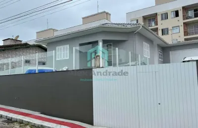 Casa à venda em serraria - 3 dormitórios e 2 suítes por r$958k