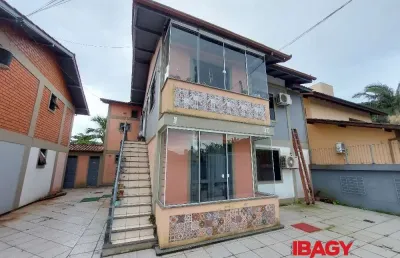Excelente apartamento 1 dormitório(s) em cachoeira do bom jesus - florianópolis