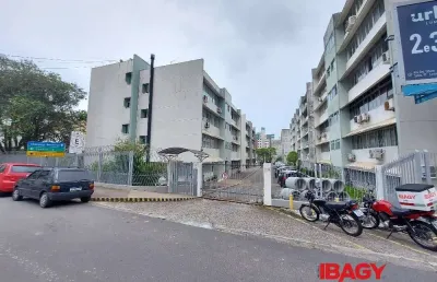 Excelente apartamento 3 dormitório(s) em centro - florianópolis