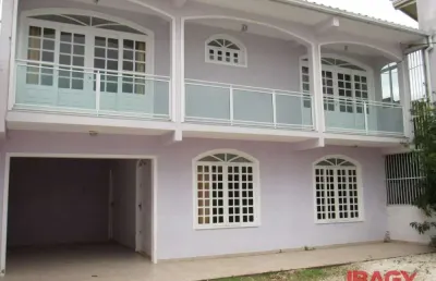 Excelente casa 4 dormitório(s) em roçado - são josé