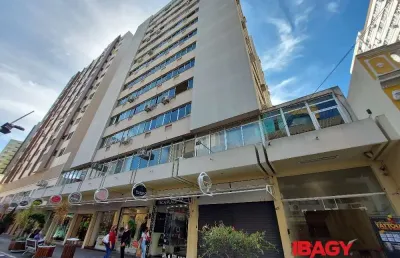 Excelente apartamento 3 dormitório(s) em centro - florianópolis