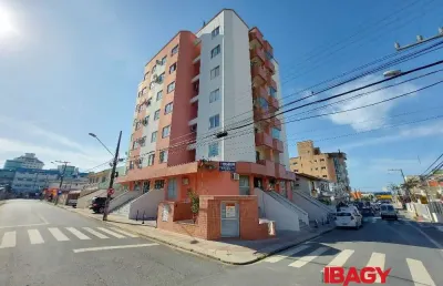 Excelente apartamento 1 dormitório(s) em barreiros - são josé