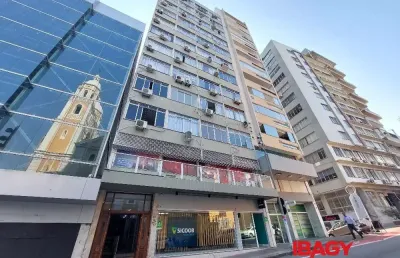 Excelente apartamento 1 dormitório(s) em centro - florianópolis