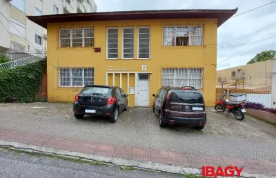 Excelente apartamento 2 dormitório(s) em centro - florianópolis
