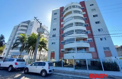 Excelente apartamento 3 dormitório(s) em pantanal - florianópolis
