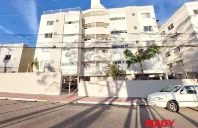 Excelente apartamento 2 dormitório(s) em capoeiras - florianópolis