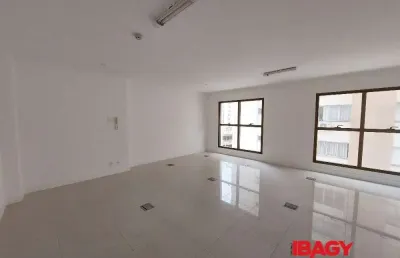 Oportunidade! salas/conjuntos em centro - florianópolis