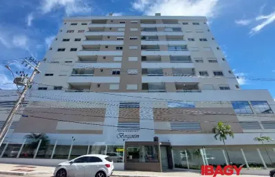 Excelente apartamento 2 dormitório(s) em capoeiras - florianópolis