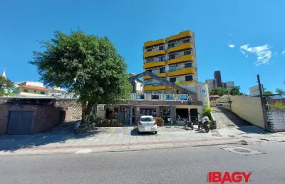 Excelente apartamento 1 dormitório(s) em capoeiras - florianópolis