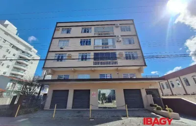 Ponto comercial para alugar na Avenida Santa Catarina, 1556, Balneário, Florianópolis