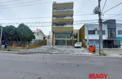 Excelente apartamento 2 dormitório(s) em ingleses do rio vermelho - florianópolis