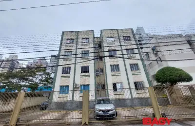 Excelente apartamento 2 dormitório(s) em centro - florianópolis