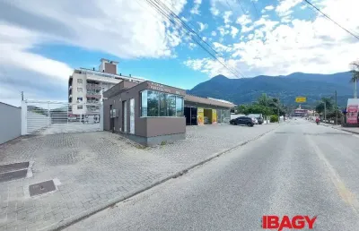 Excelente apartamento 2 dormitório(s) em praia de fora - palhoça